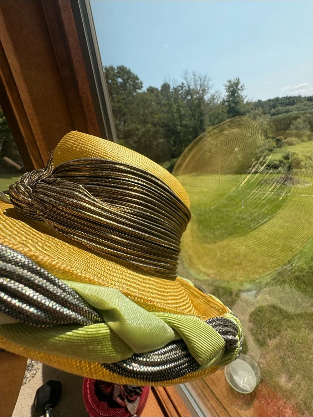 Whittall & Shon Golden Hat Silver Green Braided Favric Rim Gold Lamme Twist